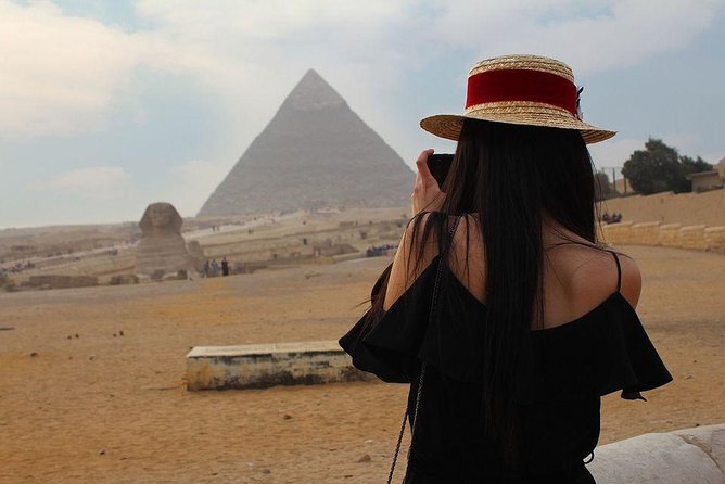 Hurghada: Cairo and Giza Highlights by Mini Van With BBQ Lunch - Egyptian Museum