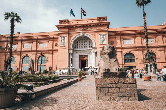 Hurghada Pyramids & Museum Small Group Tour by Van - Departure Details