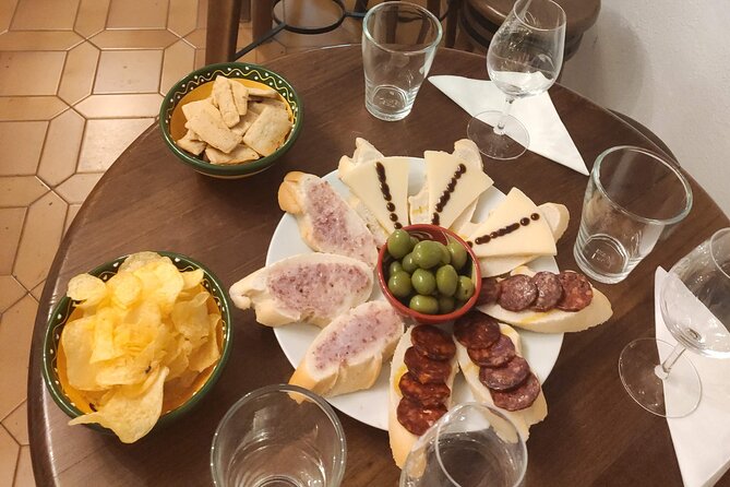 Indulge in Cordoba: Local Wines & Tapas Tasting - Questions Answered