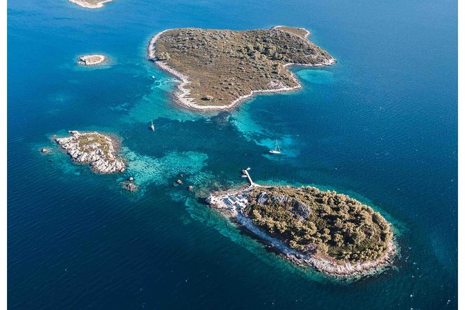 Island Stupe / Moro Beach Transfer - Included Services and Fees