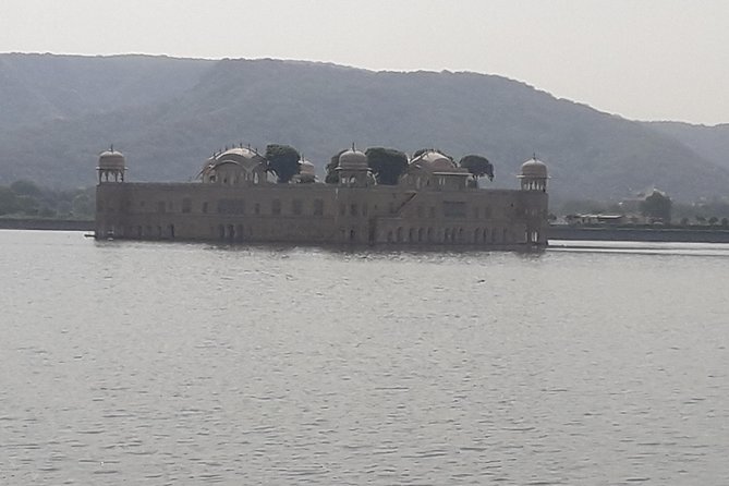 Jaipur Pink City Sightseeing by Holymont Tours - Duration and Itinerary Details
