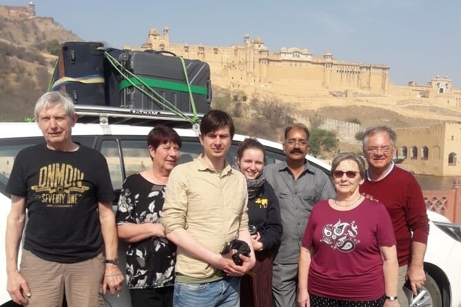 Jaipur Private Amer Fort, Hawa Mahal, City Palace & Stepwell Tour - Pickup and Transportation