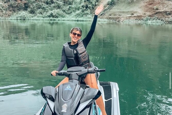 Jet Ski in Guatapé Antioquia - Schedule and Availability