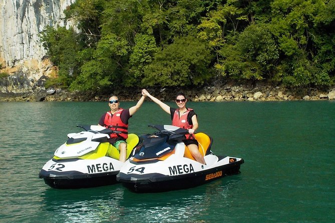 Jet Ski Island Hopping off Langkawi - Age and Fitness Requirements
