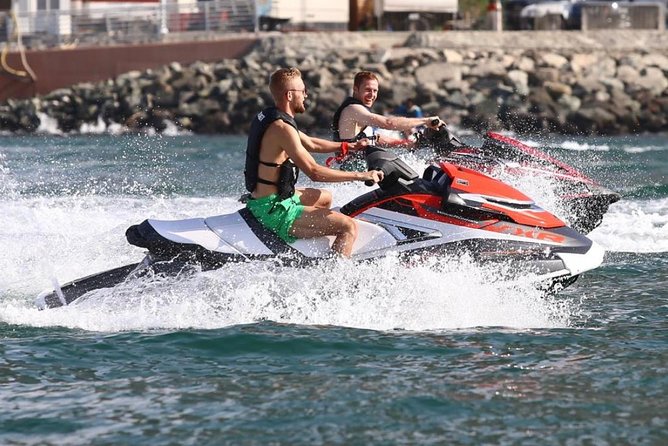 Jetski Dubai 30 Minute Guided Sightseeing Tour - Sightseeing Highlights