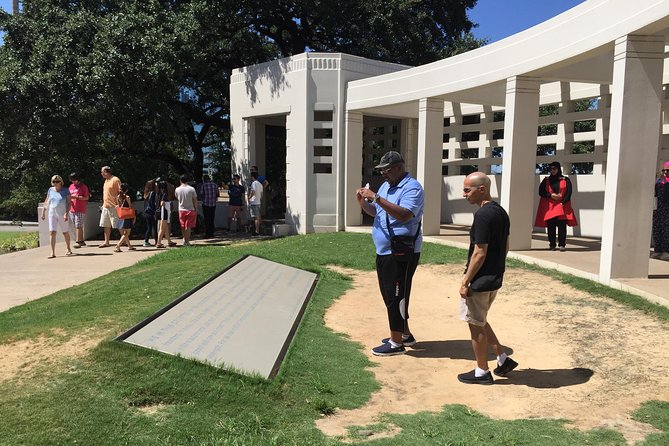 JFK Historical Tour - Unique Tour Experience