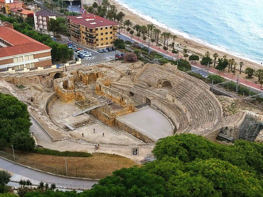 Journey to the Past: the Roman Tarraco and Old Town - Spanish - Cultural and Culinary Immersion