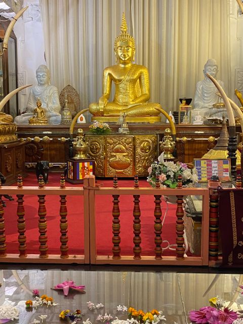 Kandy City Tour With Micheal by Tuk Tuk - Booking Information
