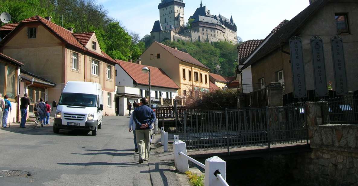 Karlstejn Castle & Crystal Manufactory - Private Tour - Crystal Manufactory Experience