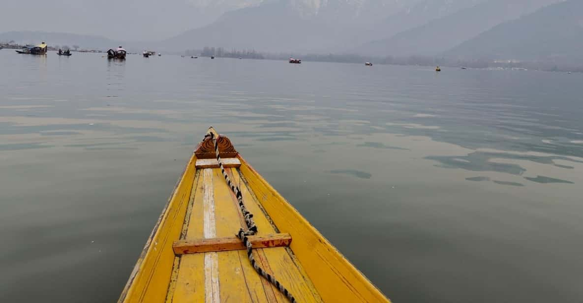 Kashmir Dal Lake Srinagar Houseboat Stay for 4 Days - Accommodation and Meals