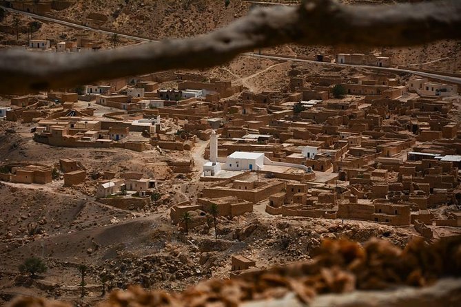 Ksar Ghilane 1 Day: the Hot Spring and the Homestay - Visiting Berber Villages and Homes