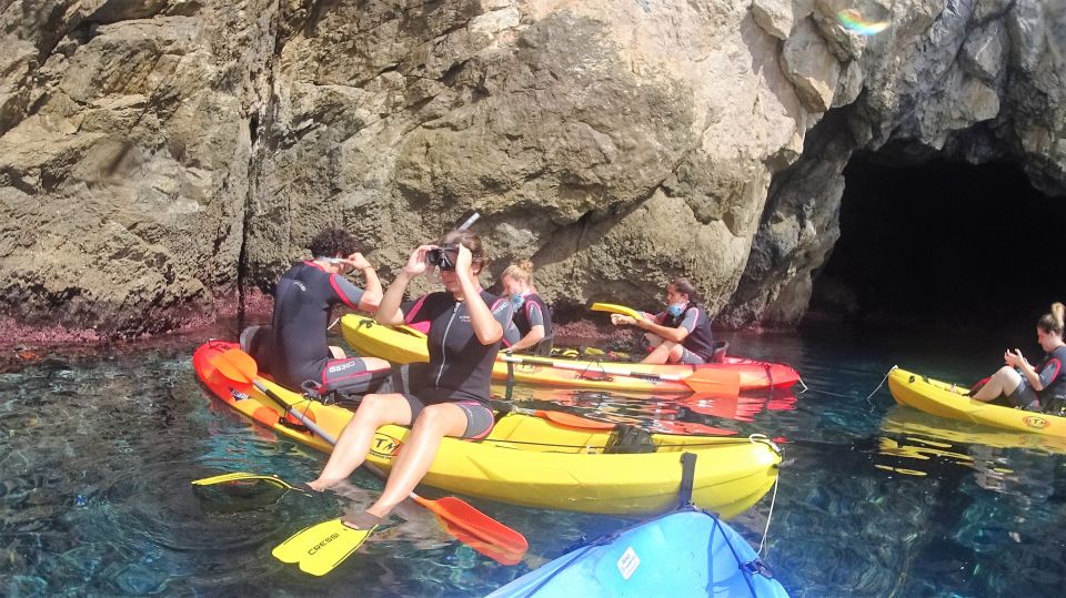 La Herradura: Cerro Gordo Natural Park Kayak & Snorkel Tour - Natural Park Features