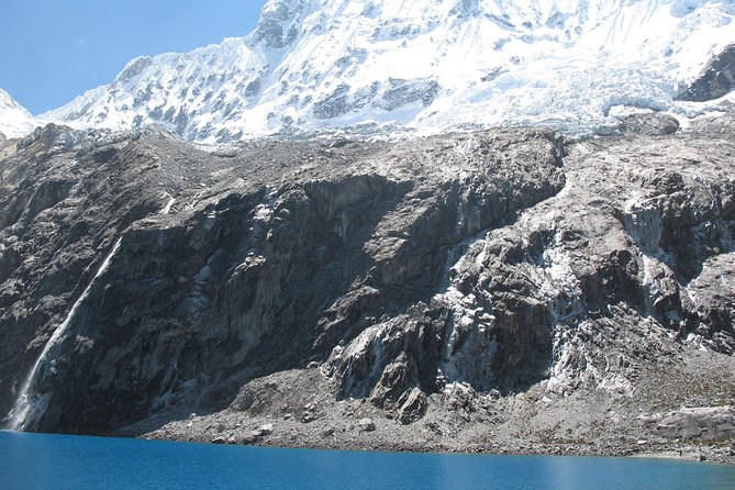 Lake 69 Full-Day Hiking Tour From Huaraz - Health and Safety Considerations