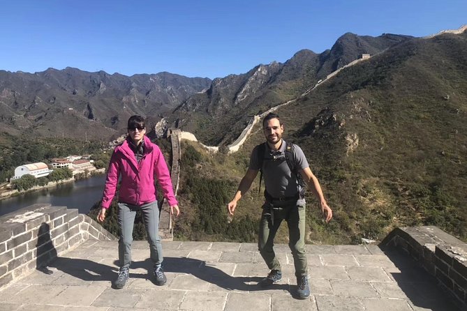 Layover Private Tour to Mutianyu Great Wall From Capital Airport ( Pek) - Lunch Options Available