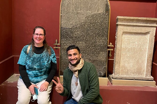 Layover Tour to the Pyramids, Egyptian Museum and The Old Bazaar - Accessibility and Pickup Options
