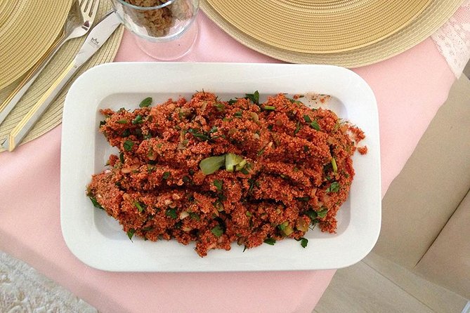 Learn To Cook From a Local: Private Cooking Class In an Istanbul Home - Cooking Class Location and Meeting Point