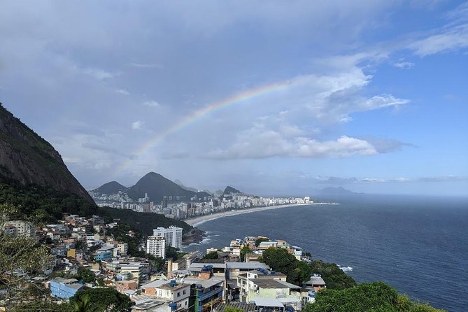 Learn to Make a Caipirinha in Vidigal - Engaging With Local Residents