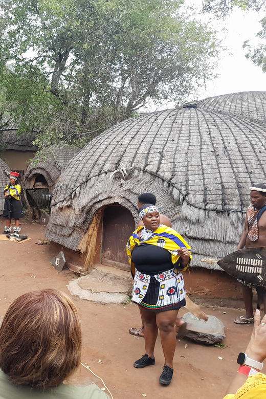 Lesedi Cultural Village and Lion Park Private Tour - Wildlife Encounters