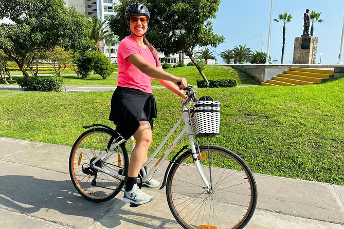 Lima Bike Tour in Miraflores & Barranco - Shared Small Group - Traveler Reviews