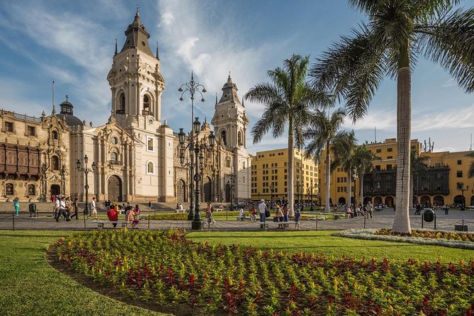 Lima Panoramic Bus - Additional Details