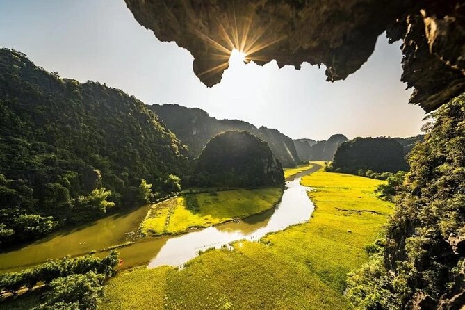 Limousine Bus From Hanoi to Ninh Binh/Tam Coc - Comparison With Alternatives