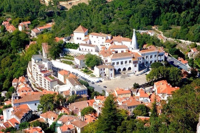 Lisbon Shore Excursion: Private Day Trip to Lisbon and Sintra - Duration and Pickup Service