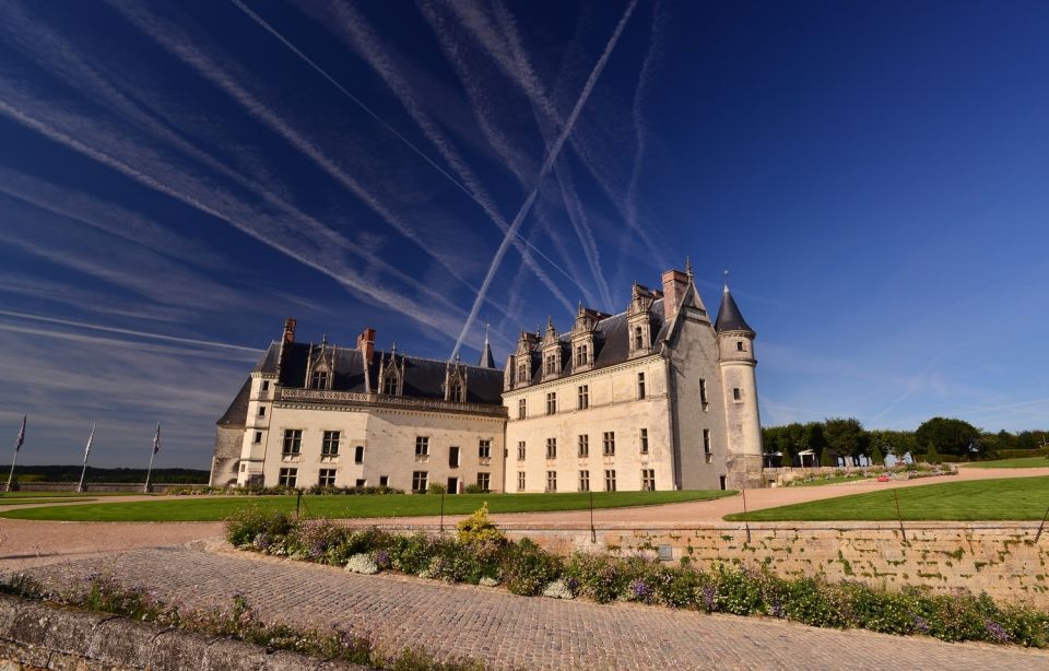 Loire Valley: Amboise Royal Château Entrance Ticket - Historical Significance