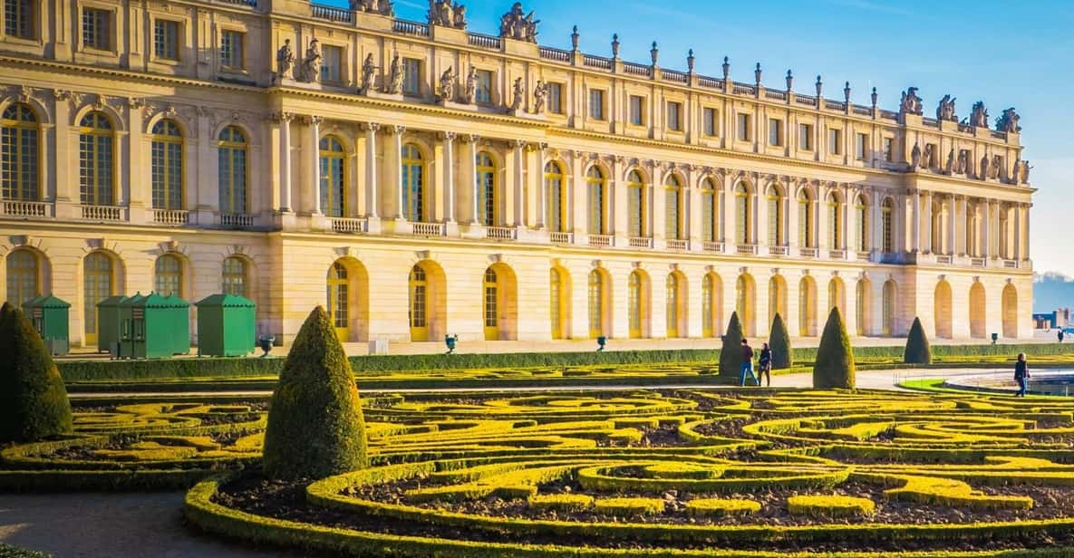 Luggage Storage Service Close to Palace of Versailles - Sum Up