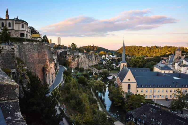 Luxembourg: City Highlights Guided Walking Tour - Exploring the Casemates and Legends