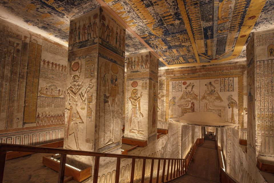 Luxor: Valley of the Kings and Hatshepsut Temple Day Tour - Valley of the Kings