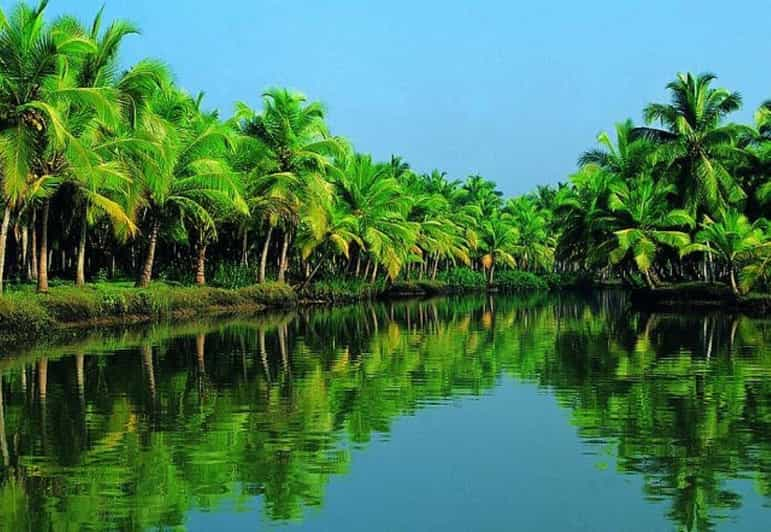 Luxurious, Overnight Alleppey Houseboat Tour (02 Days) - Inclusions