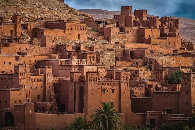 LUXURY Desert Camp: 3 Days Marrakech to Merzouga and Camel Trek - Dining Experience