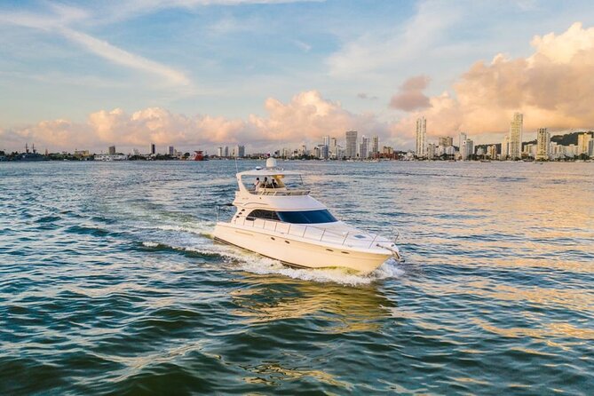 Luxury Yacht Rental in Cartagena De Indias Sea Ray 56 - Booking and Reservation Process