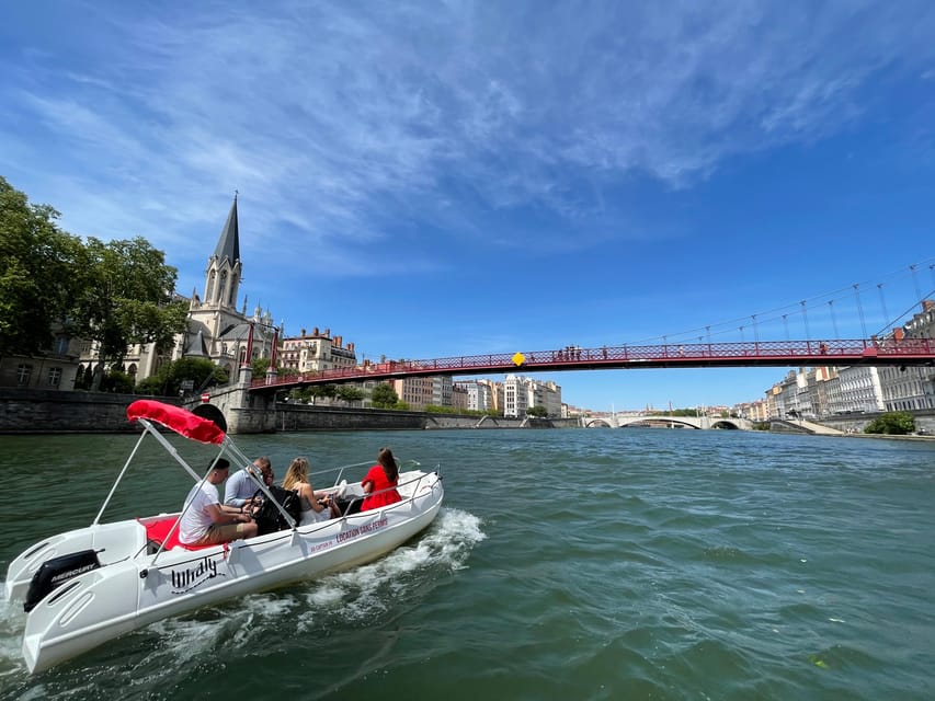 Lyon: Boat Trip From Rochetaille to Vieux-Lyon - Experience Highlights