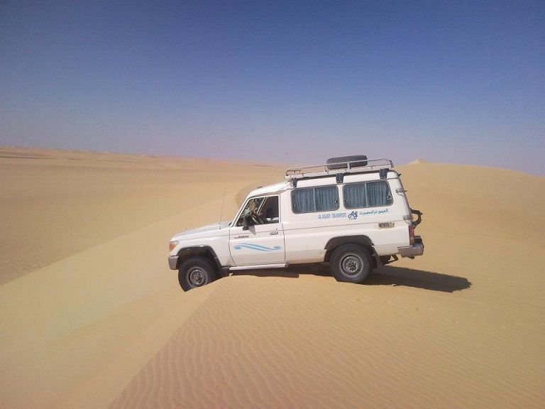 Makadi Bay: Jeep Safari Adventure With Bedouin Guide - Experience Highlights