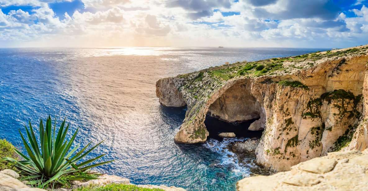 Malta: Prehistoric Temples, Limestone Heritage & Blue Grotto - Exploring Hagar Qim