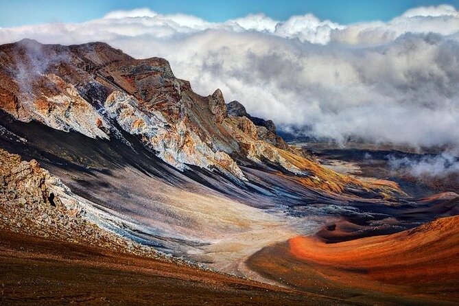 Maui Haleakala Self Paced Downhill Bike Tour With Mountain Riders - Tour Inclusions and Meeting Details