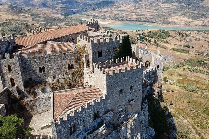 Medieval Castles Guided Tour of Caccamo and Cefalù, Full Day From Palermo. - Free Time for Exploration