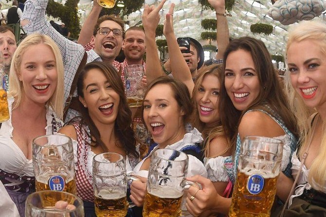 Munich Oktoberfest - Meet & Greet, Table, 2L Beer & Chicken - Logistics and Accessibility