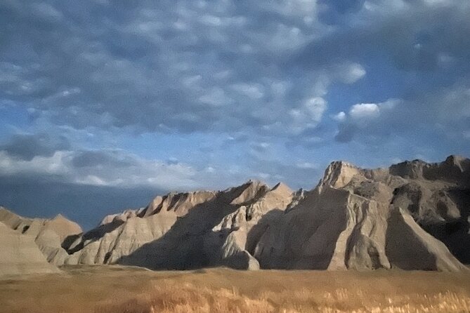 Natures Glow: Badlands Sunset & Wildlife Tour - Wildlife Encounters