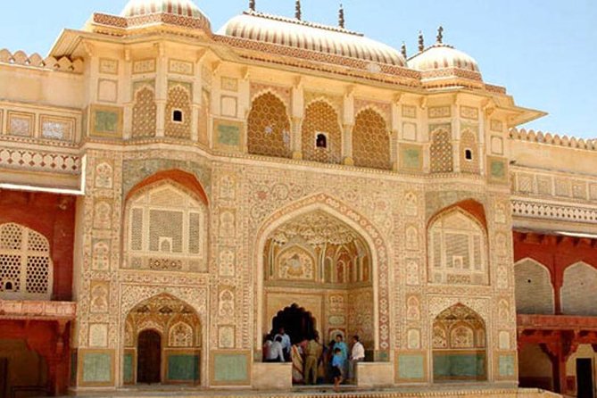 New Delhi : Private 3 Days Golden Triangle Tour - Health and Safety Tips
