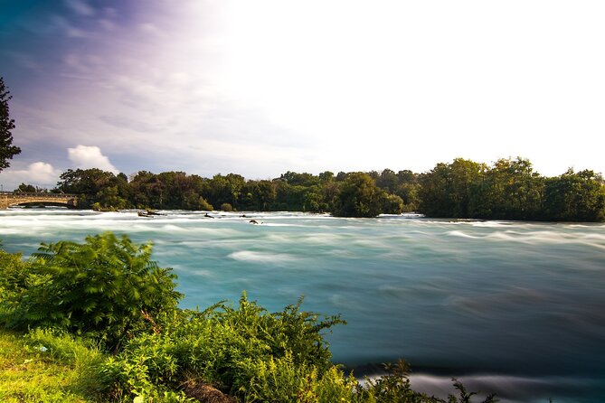 Niagara Falls Night Illumination Tour: Holiday Edition - Accessibility and Limitations