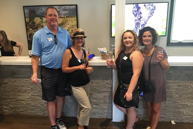 Niagara-On-The-Lake Wine Aft Tour With Cheese From Niagara Falls - Guided Tour