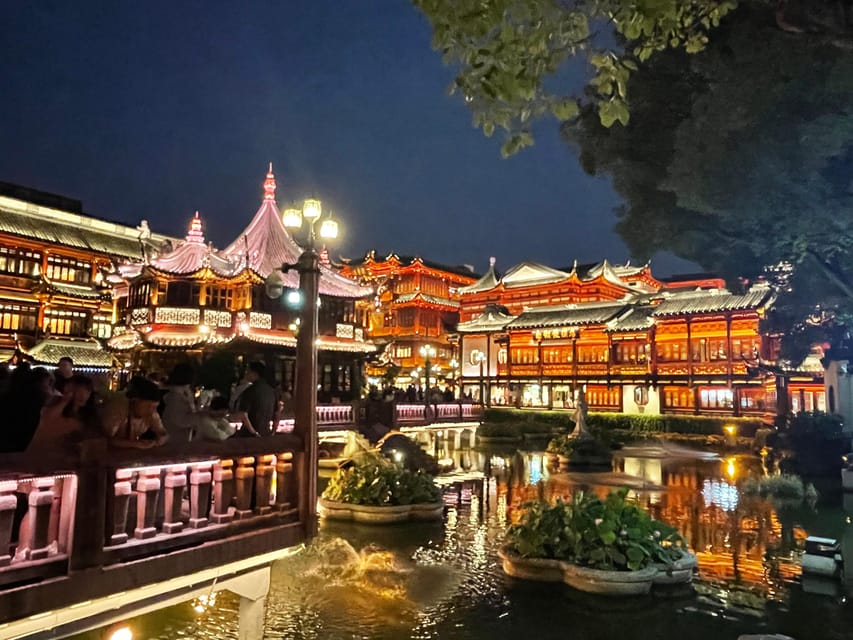 Old in Shanghai--Explore Jade Buddha Temple & Yuyuan Garden - Cultural Insights