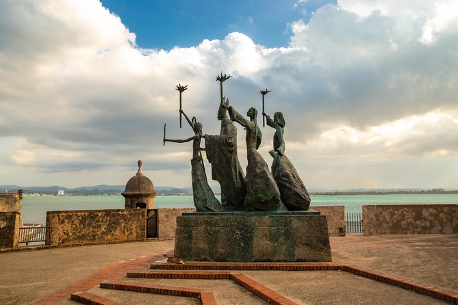 Old San Juan Walking Tour With Fort: 8+ People Group - Pickup and Accessibility