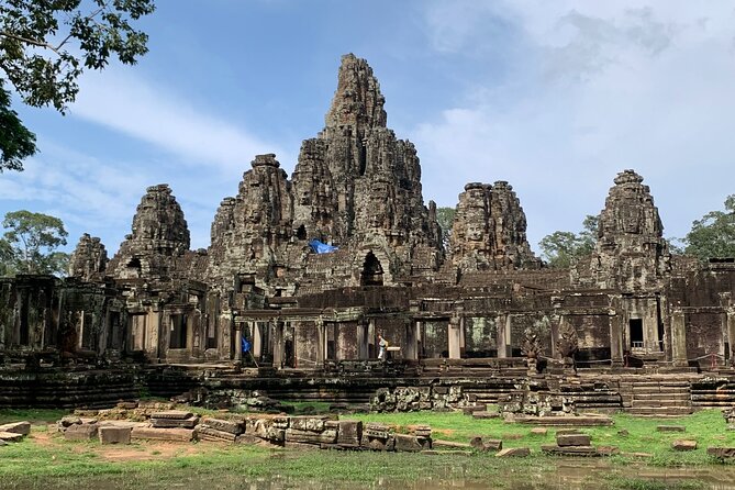 One Day Trip to Angkor Wat With Three Temples - Pickup Information