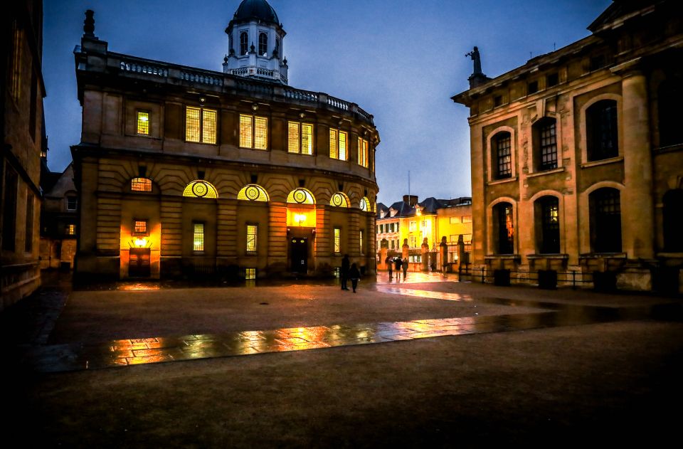 Oxford: Official “Haunted Oxford” Ghost Tour - Accessibility and Meeting Point