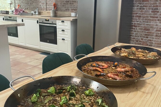 Paella Cooking Class (with Basque Sangria) in Bilbao - Location and Meeting Details