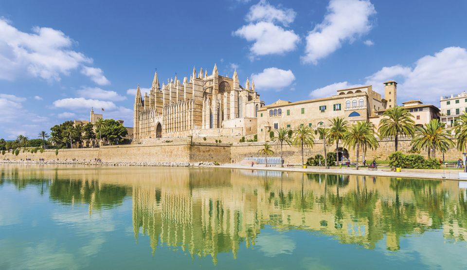 Palma De Mallorca: City Walking Tour With the Cathedral - Itinerary