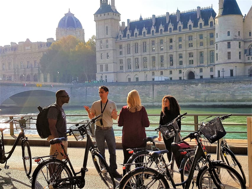 Paris: City Treasures Bike Tour - Tour Itinerary